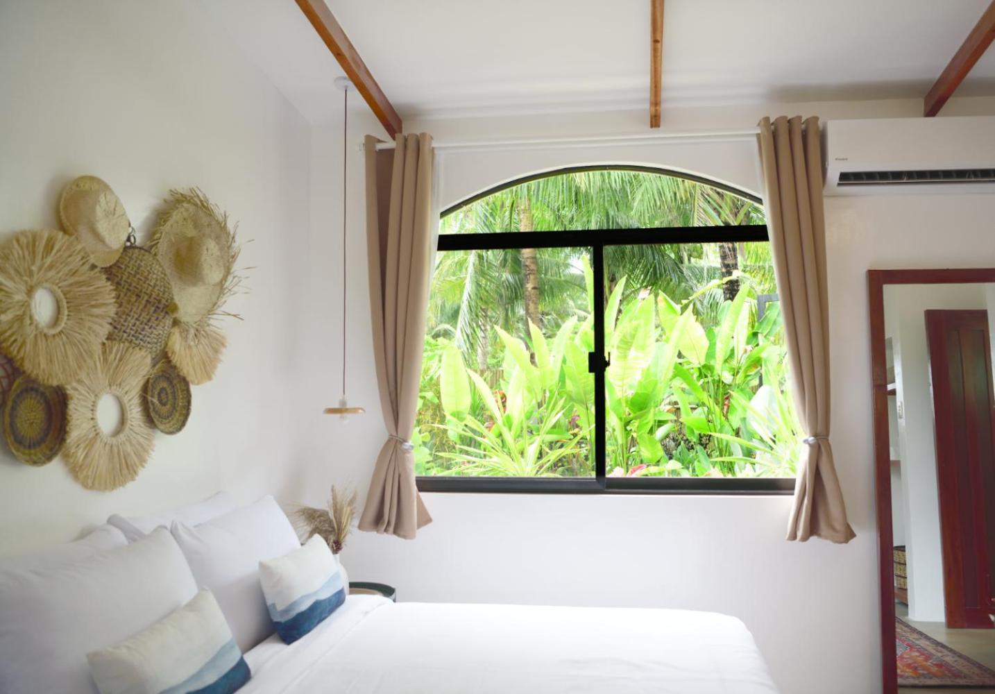 Villa Pura Vida Apartments Siargao ゼネラル・ルナ エクステリア 写真
